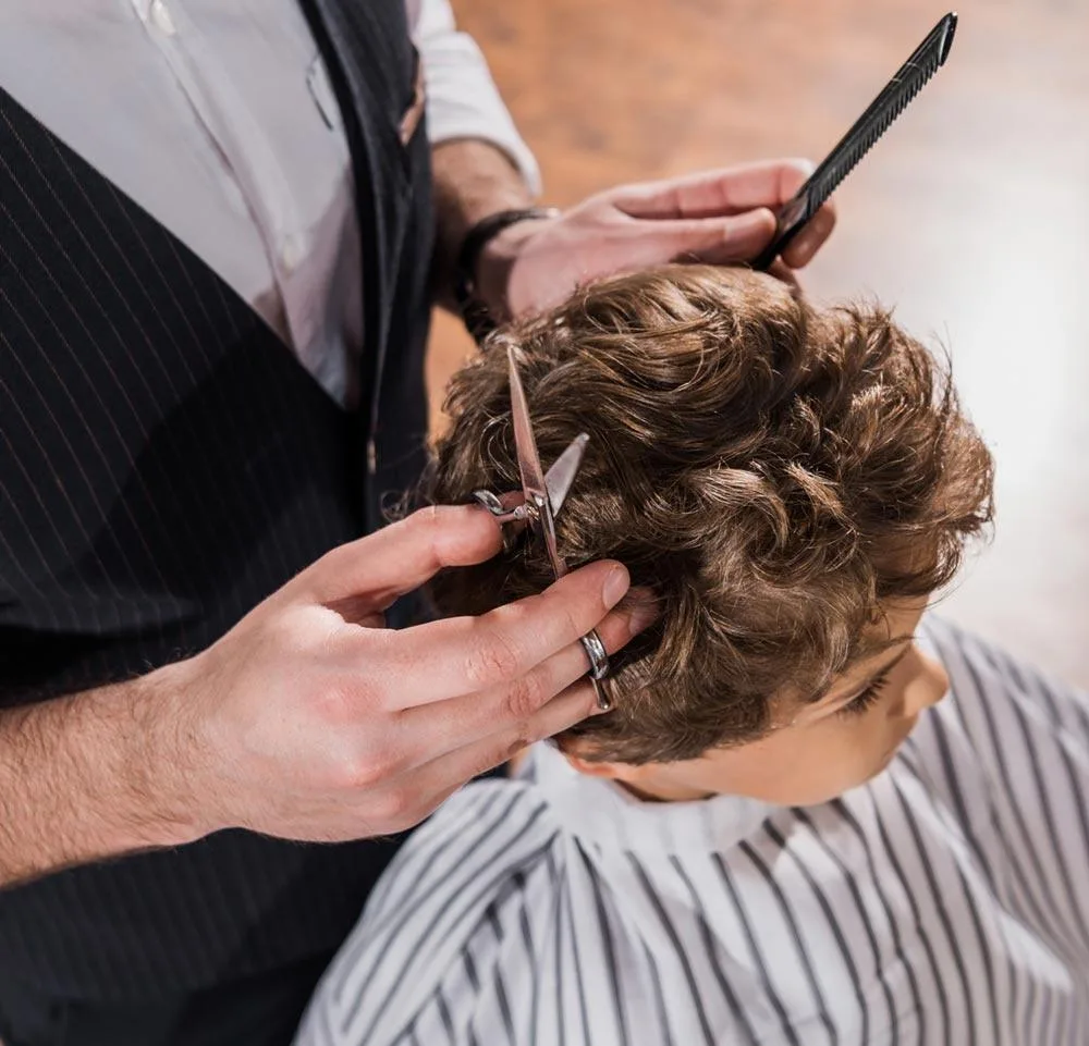 Haircut in progress